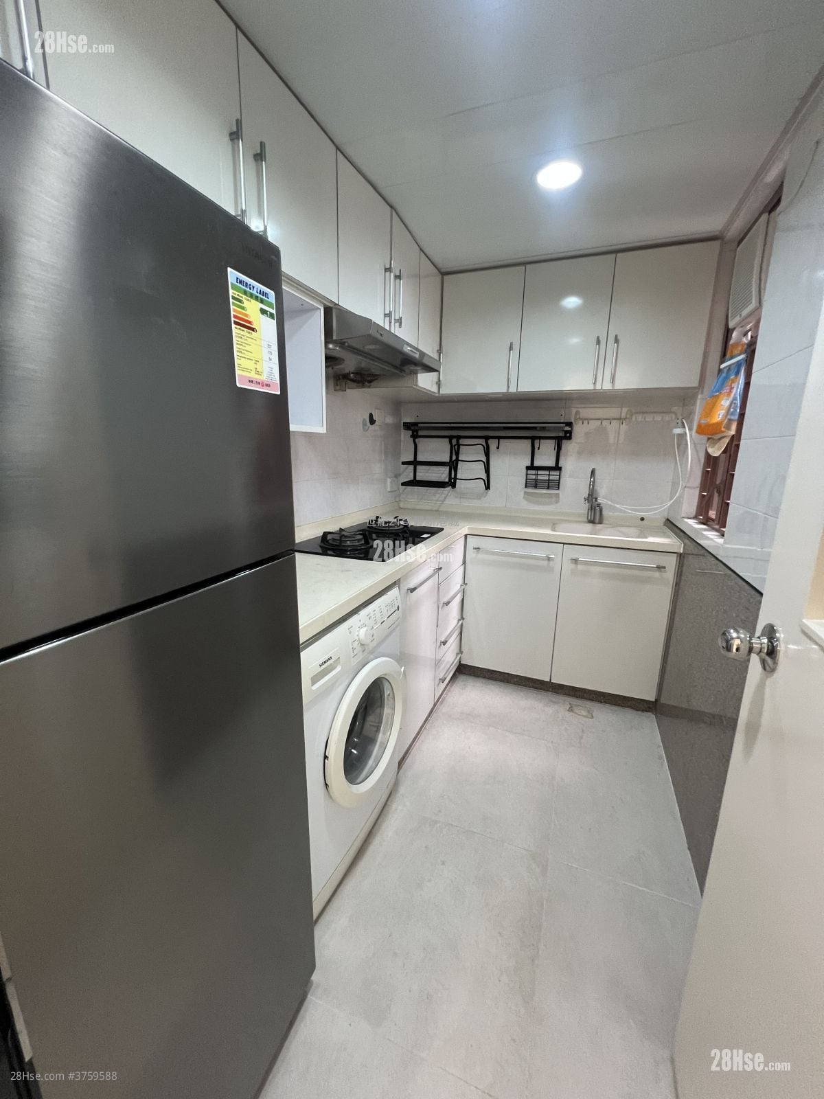 Sunshine City Sell 2 Bedrooms , 1 Bathroom 414 ft²