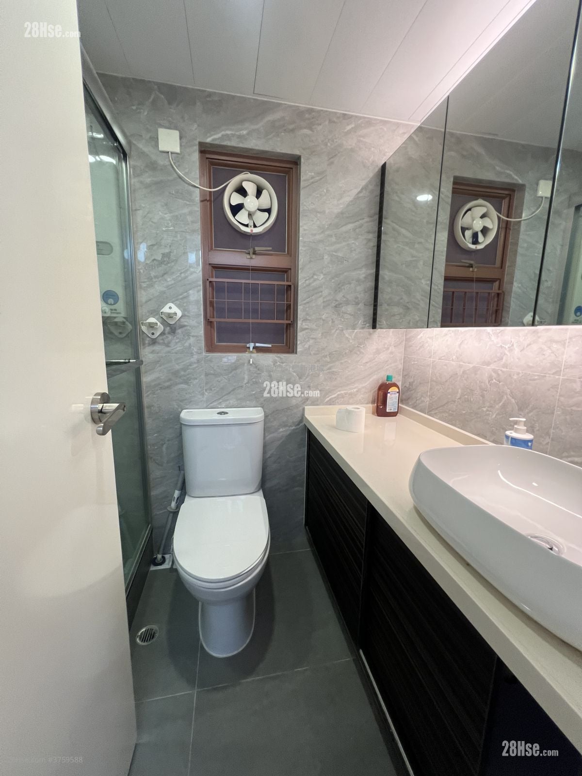 Sunshine City Sell 2 Bedrooms , 1 Bathroom 414 ft²