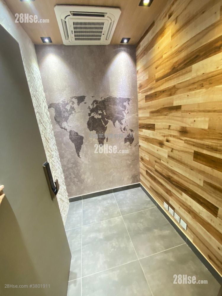 Mai Wah Industrial Building Sell 1 Bedroom , 4 Toilets