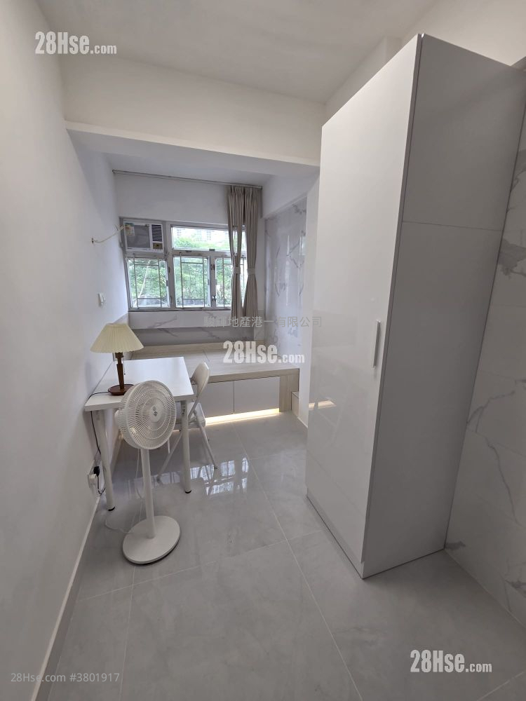 Man Cheong Building Rental Studio , 1 Bathroom 150 ft²