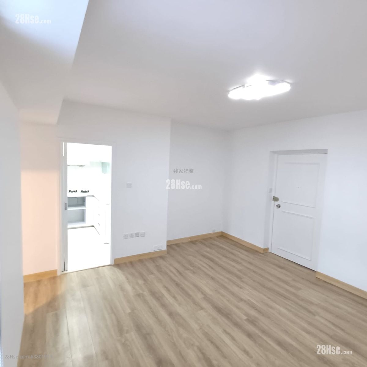 Corona Tower Rental 3 Bedrooms , 2 Bathrooms 670 ft²