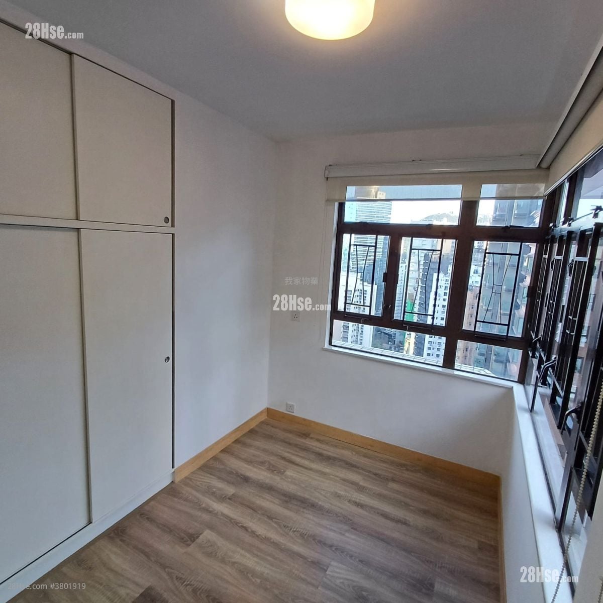 Corona Tower Rental 3 Bedrooms , 2 Bathrooms 670 ft²