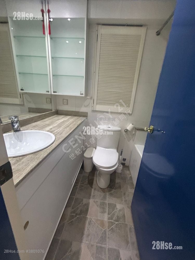 Vista Paradiso Sell 3 Bedrooms , 2 Bathrooms 650 ft²