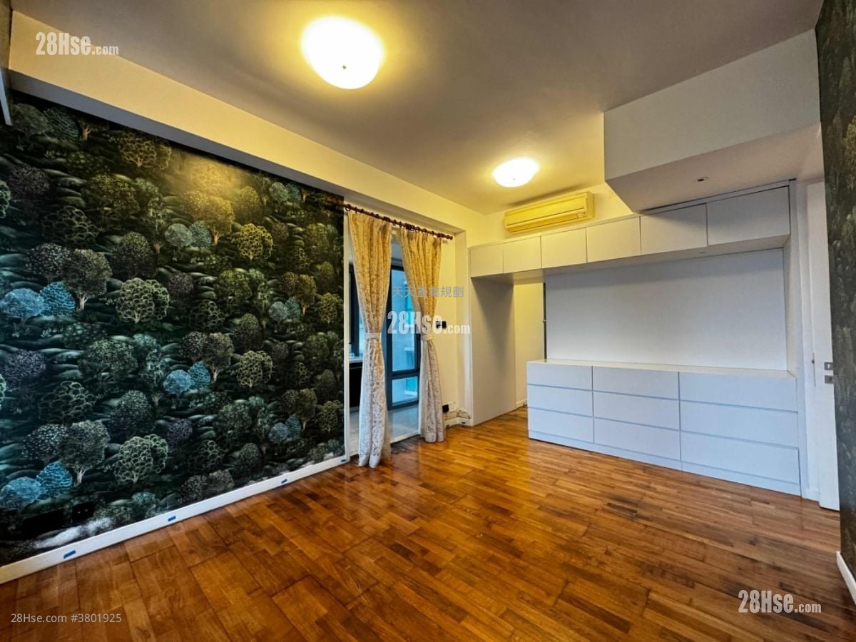 懿峯 租盘 4 房 , 2 浴室 1,738 平方尺