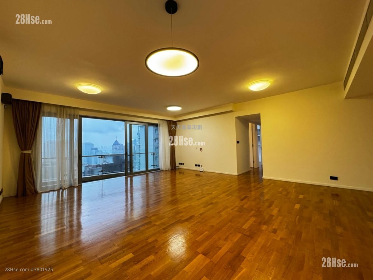 懿峯 租盘 4 房 , 2 浴室 1,738 平方尺