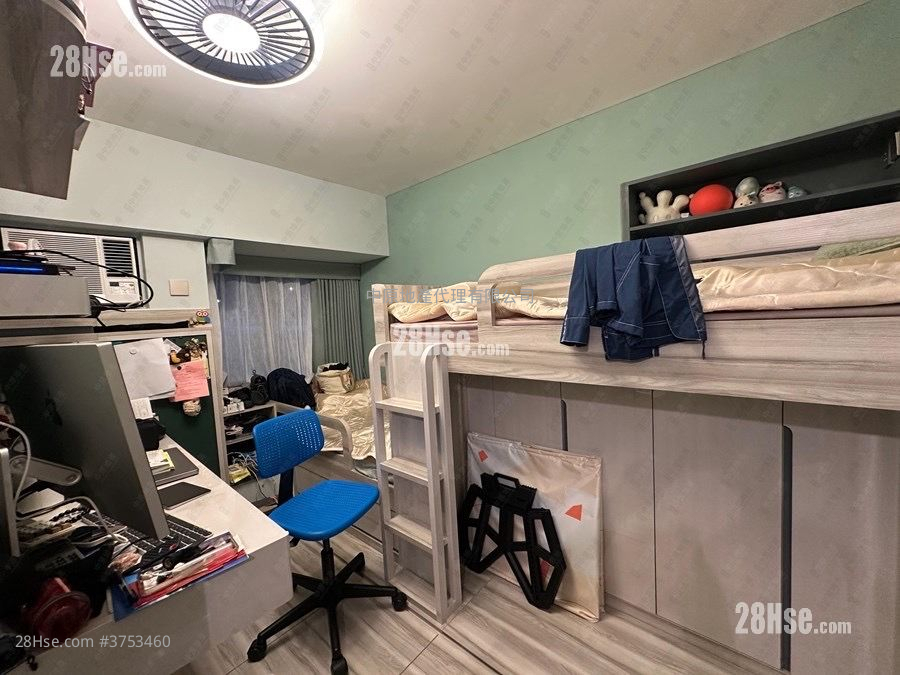 Hanley Villa Sell 2 Bedrooms , 1 Bathroom 485 ft²