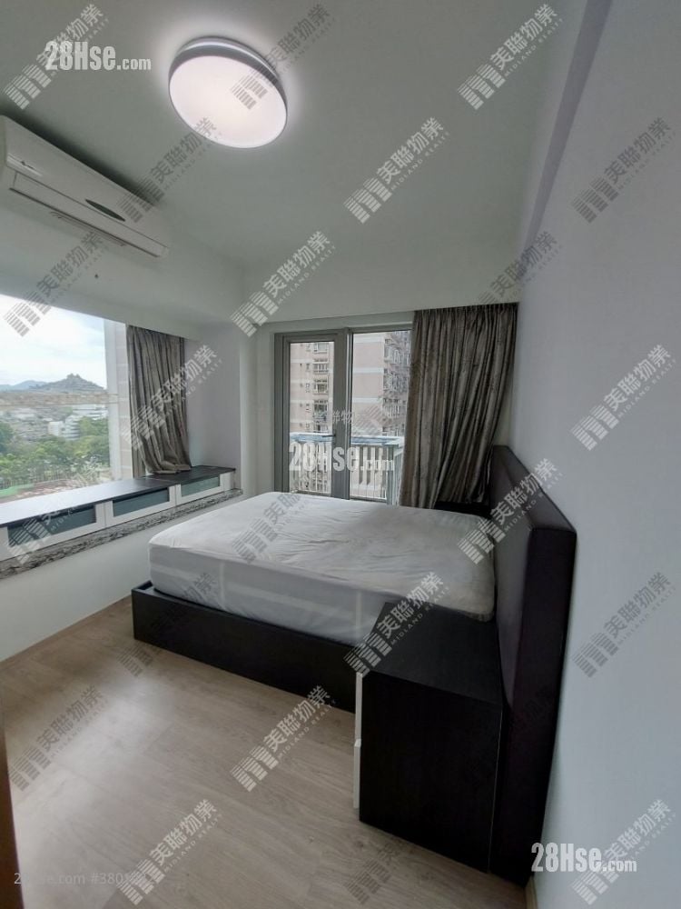 City Point Sell 3 Bedrooms , 2 Bathrooms 713 ft²