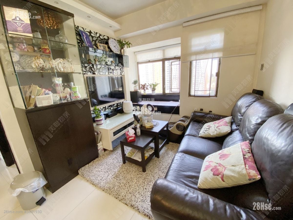 Union Plaza Sell 2 Bedrooms , 1 Bathroom 442 ft²