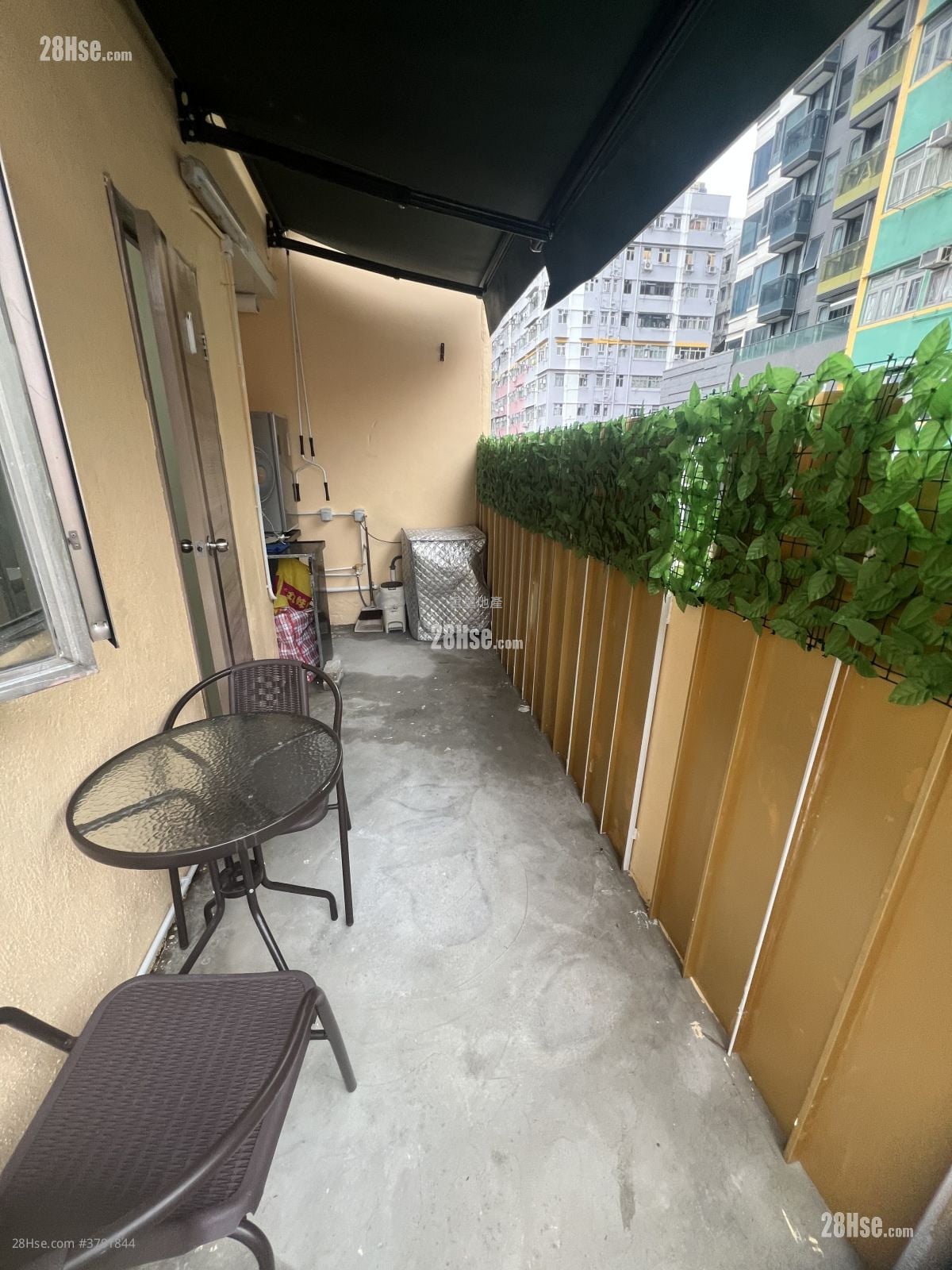 Apartment Rental Studio , 1 Bathroom 217 ft²