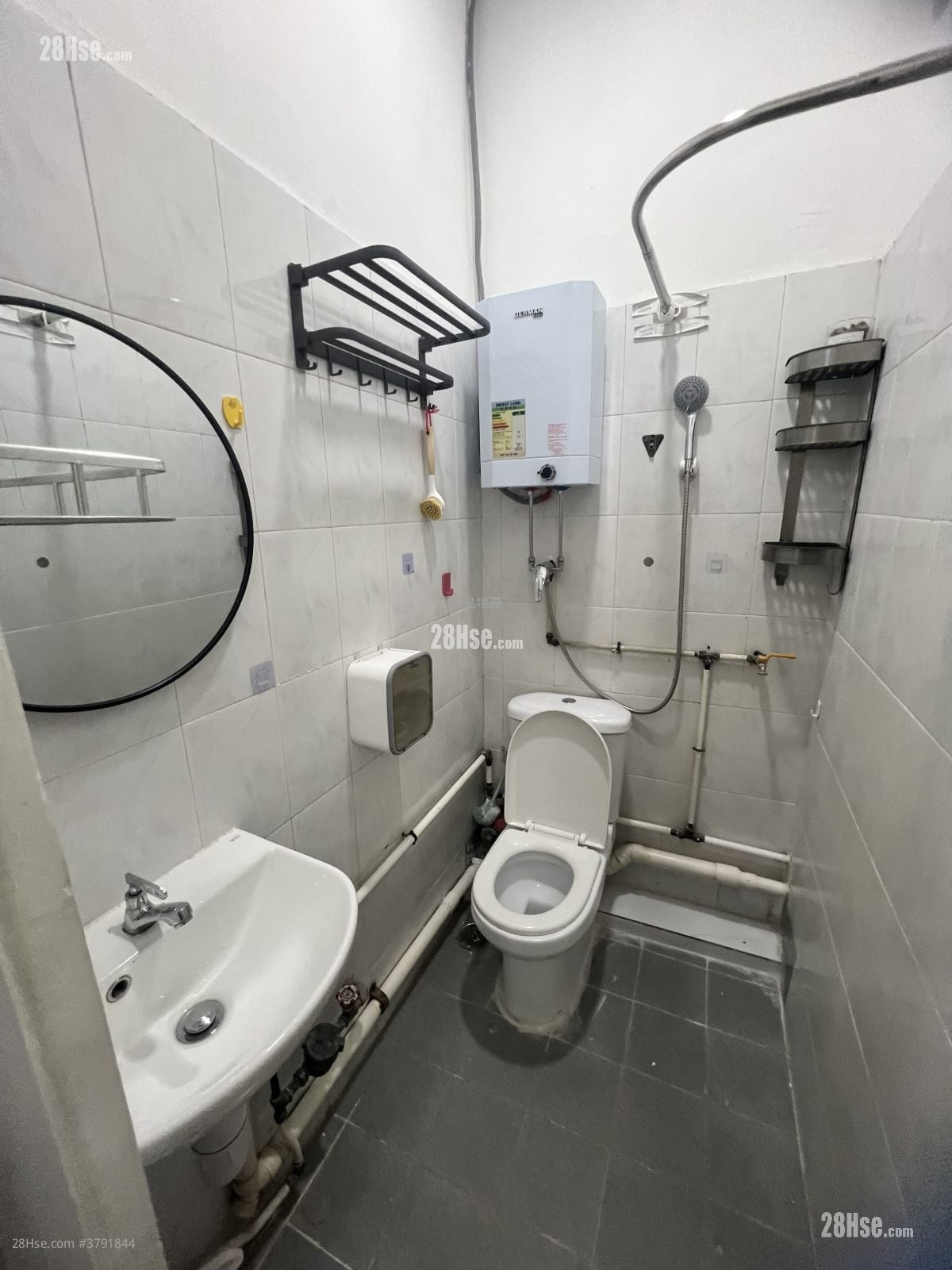 Apartment Rental Studio , 1 Bathroom 217 ft²