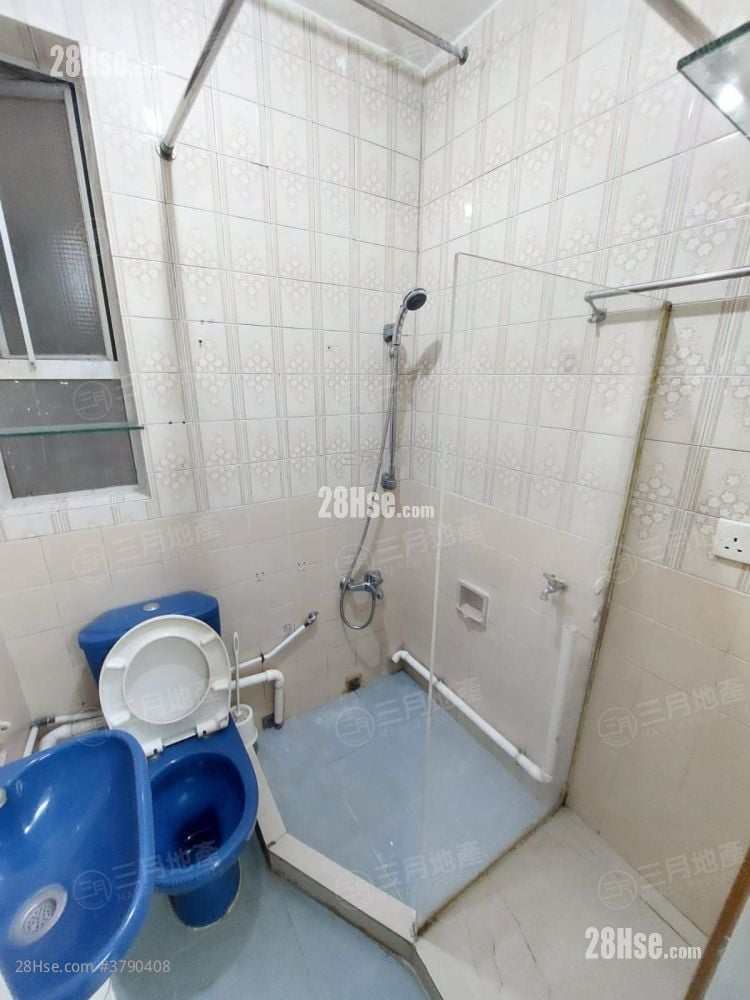 Shun Hing Building Rental 2 Bedrooms , 1 Bathroom 429 ft²