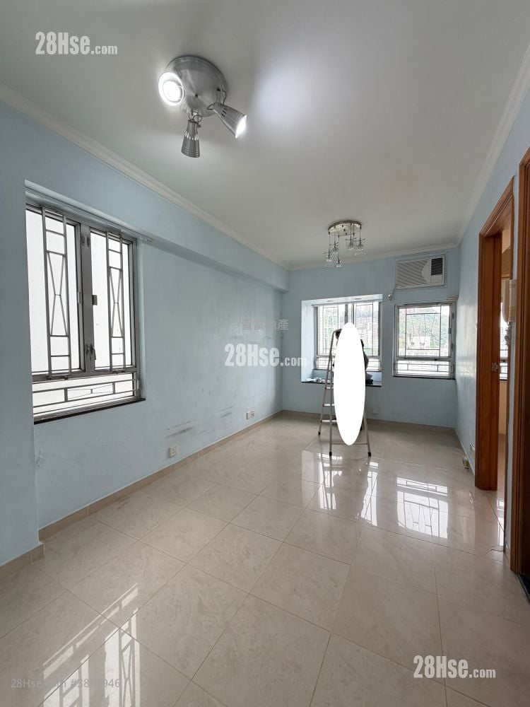 新葵芳花园 租盘 2 房 , 1 浴室 418 平方尺