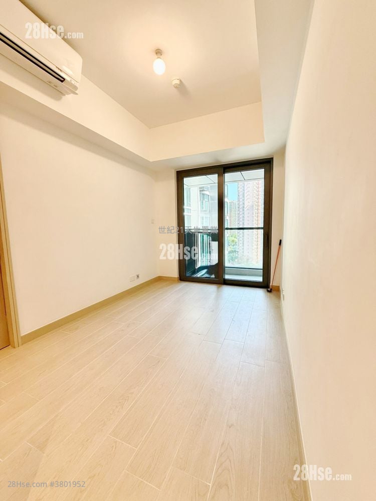 黄金海湾 租盘 301 平方尺