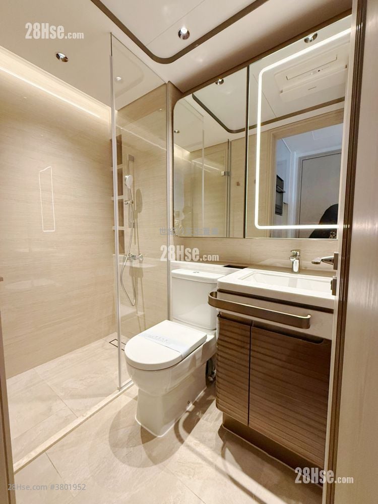 黄金海湾 租盘 301 平方尺