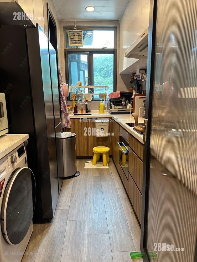 朗逸峰 租盘 2 浴室 948 平方尺