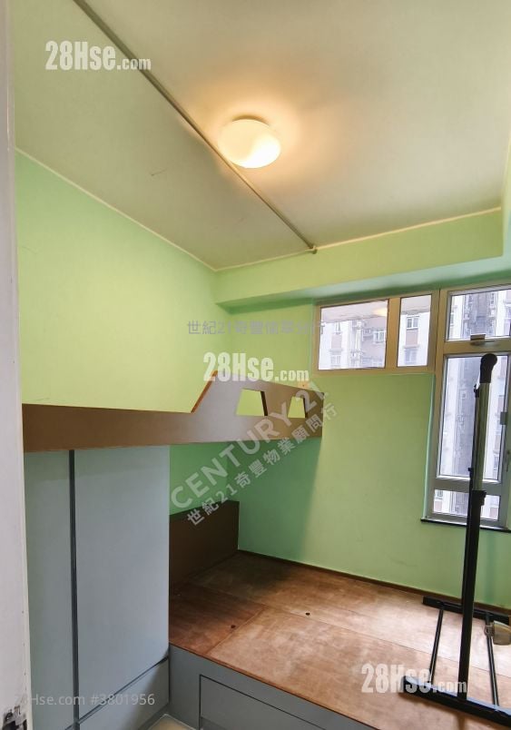 Carado Garden Sell 3 Bedrooms , 2 Bathrooms 593 ft²