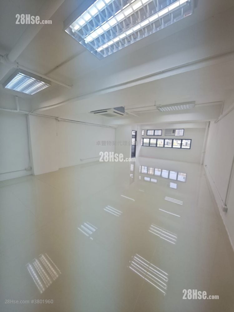 兆威工业大厦 租盘 开放式间隔 , 1 厕所 950 平方尺