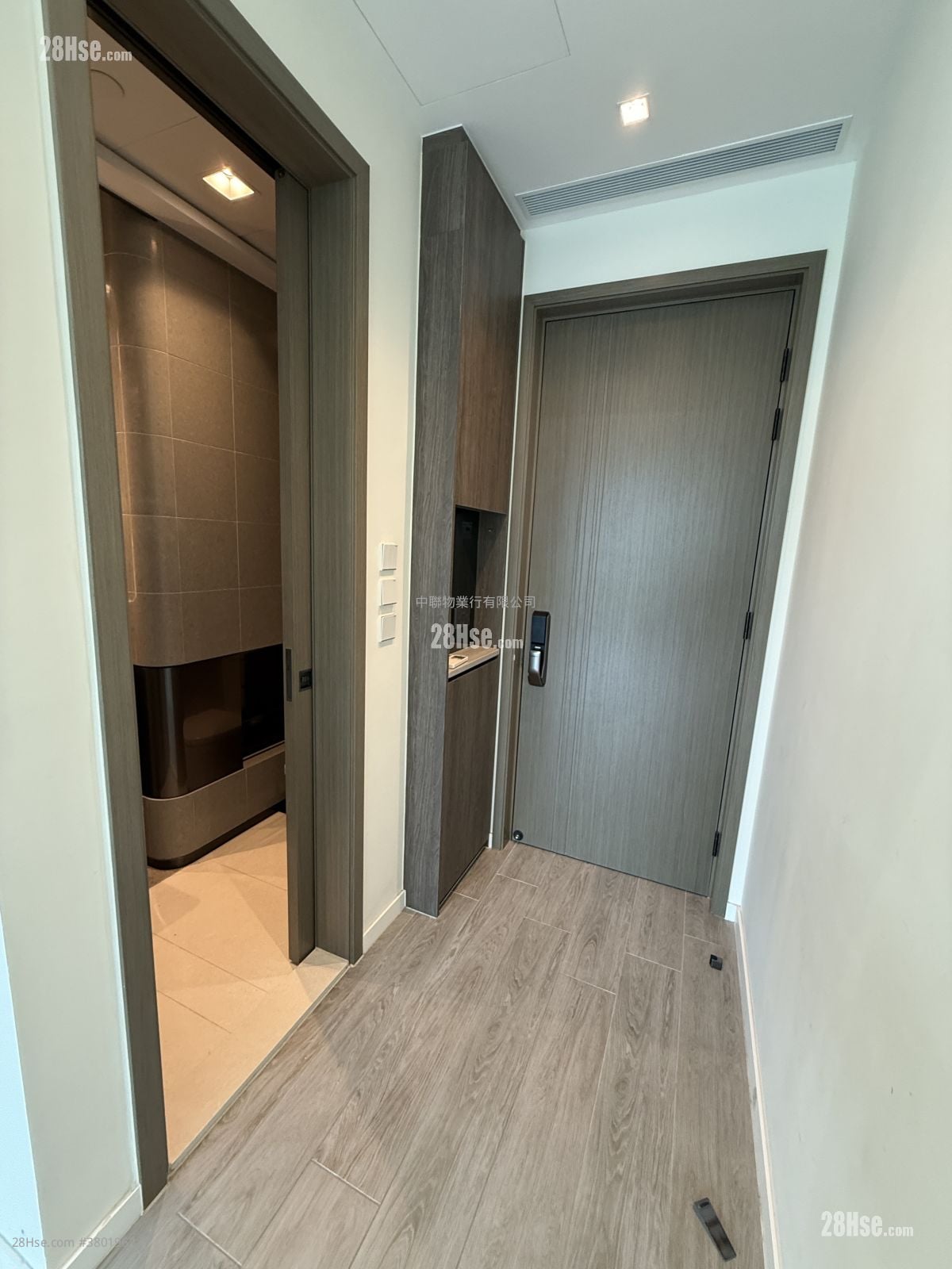 W LUXE 售盘 开放式间隔 , 1 厕所 272 平方尺