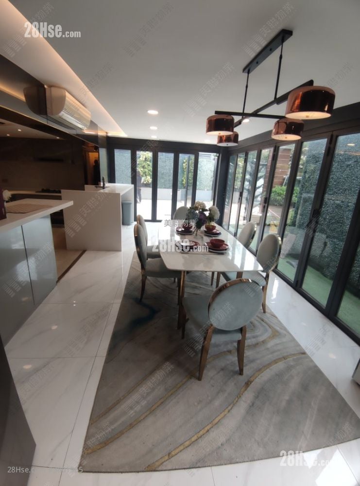 Eden Villa Rental 5+ Bathrooms 2,118 ft²