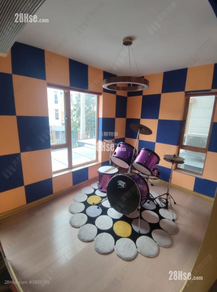 Eden Villa Rental 5+ Bathrooms 2,118 ft²