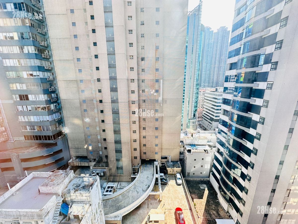 Kowloon Plaza Rental 2 Bedrooms 671 ft²