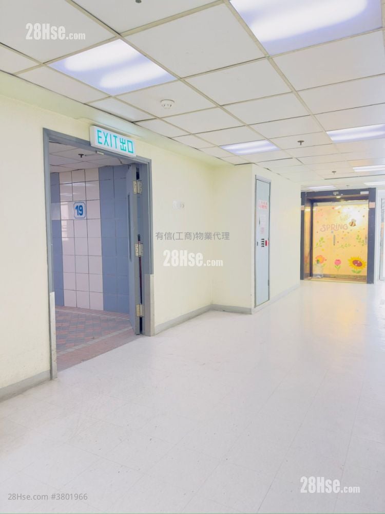 Kowloon Plaza Rental 2 Bedrooms 671 ft²