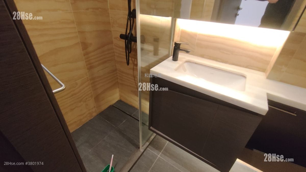 瑧蓺 租盘 开放式间隔 , 1 浴室 222 平方尺