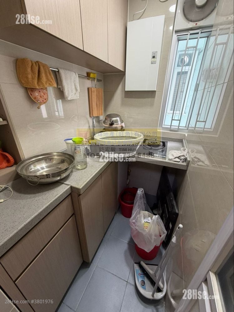 永发大厦 售盘 2 房 , 1 浴室 246 平方尺