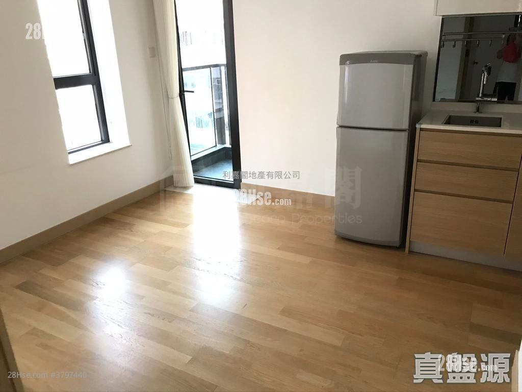 喜遇 售盘 1 房 , 1 浴室 309 平方尺