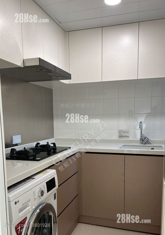 Kam Chun Court Sell 2 Bedrooms , 1 Bathroom 427 ft²