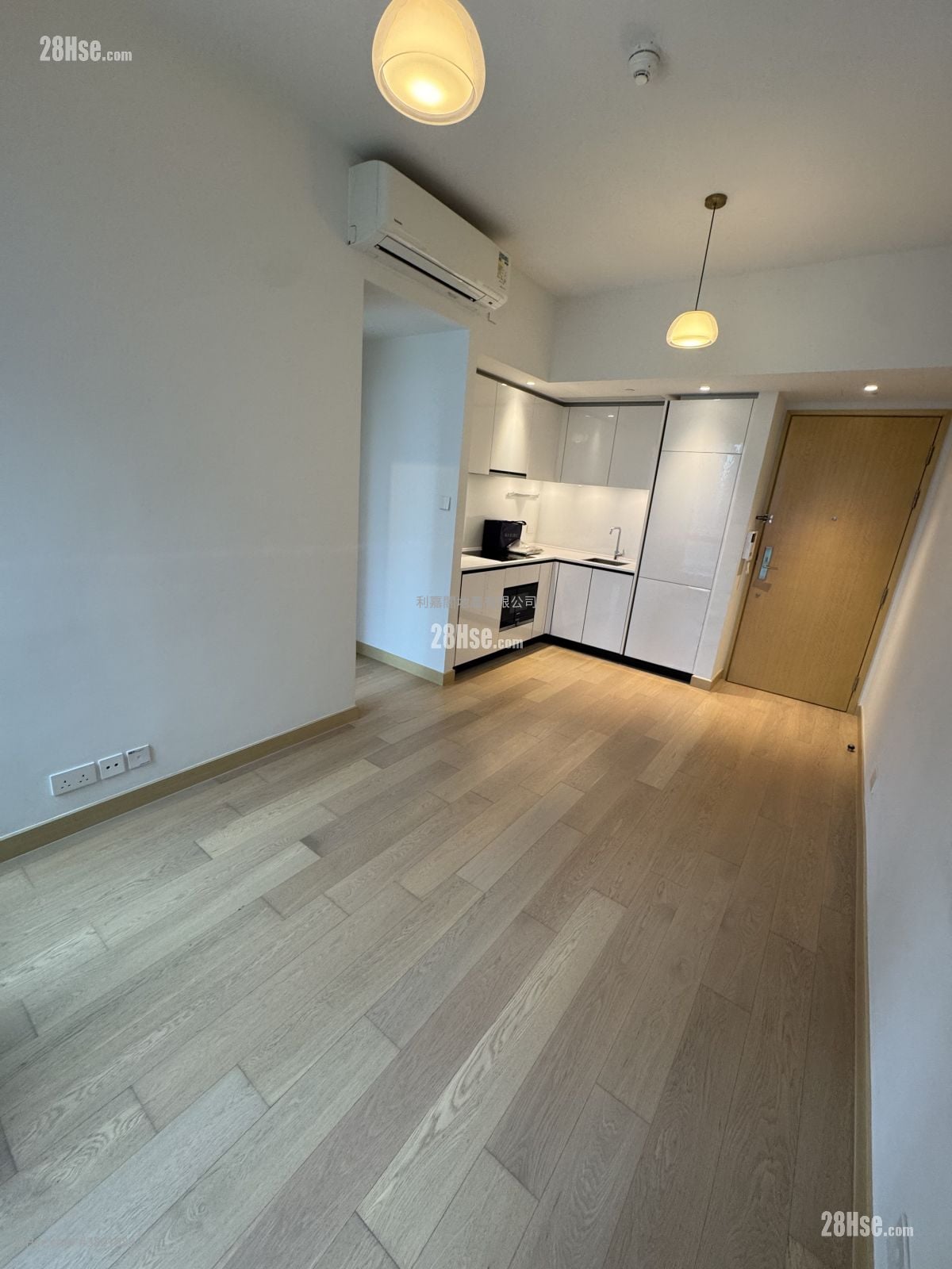 Marini 租盘 2 房 , 1 浴室 467 平方尺