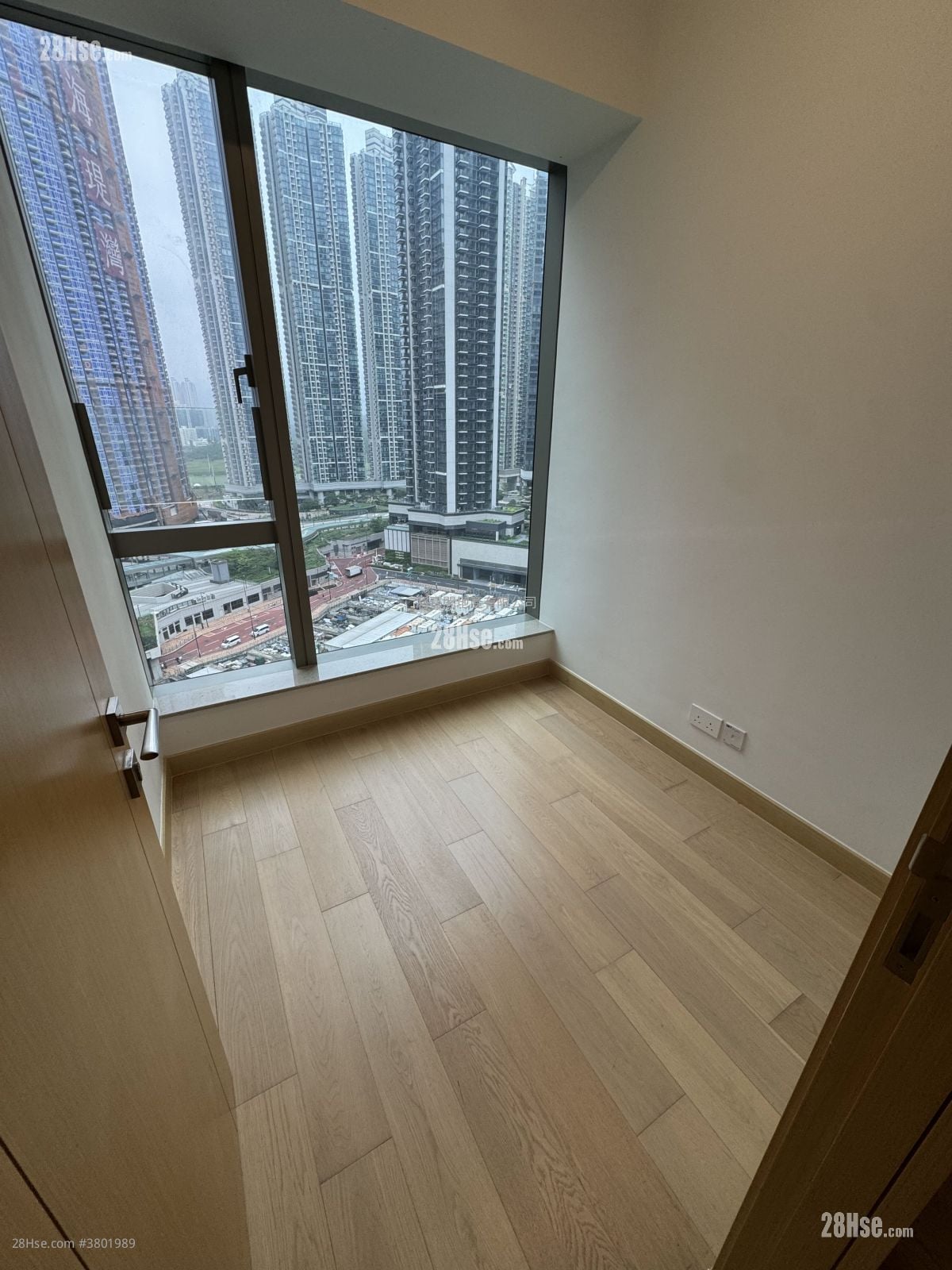 Marini 租盘 2 房 , 1 浴室 467 平方尺