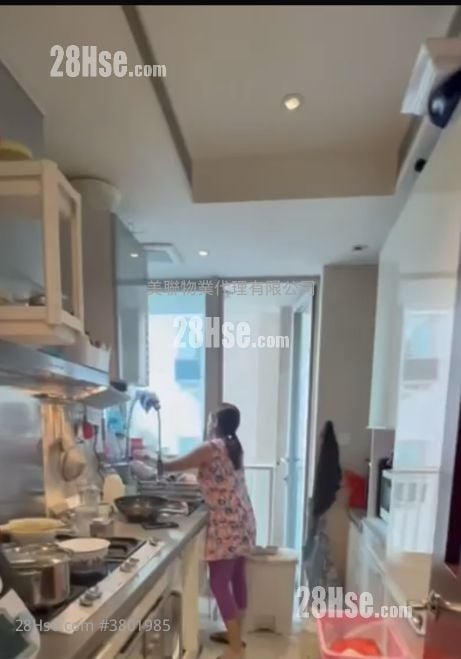 御金国峯 售盘 3 房 , 3 浴室 956 平方尺