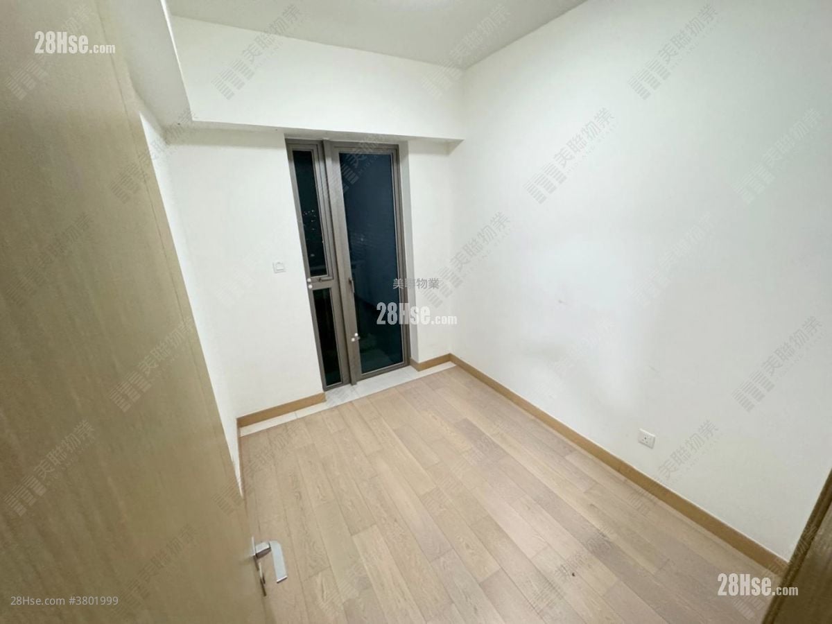 The Spectra Sell 2 Bedrooms 500 ft²