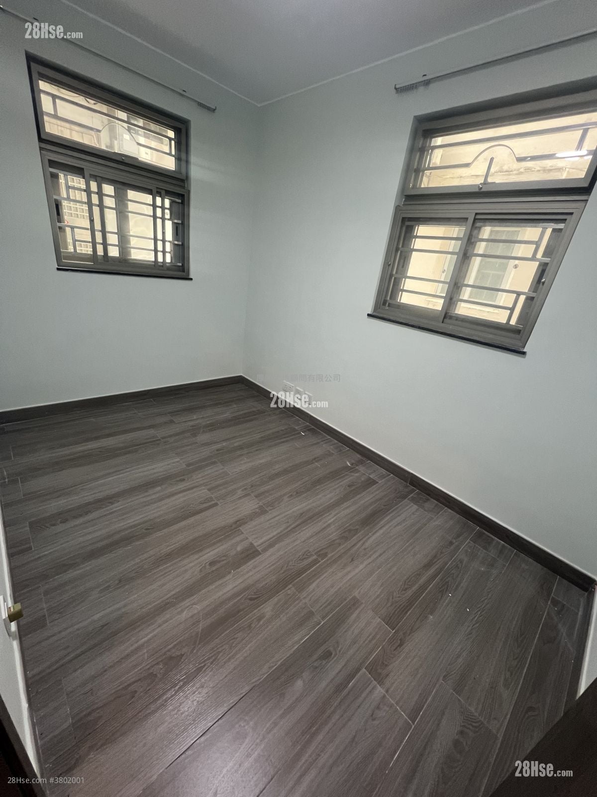 村屋 租盘 3 房 , 1 浴室 550 平方尺