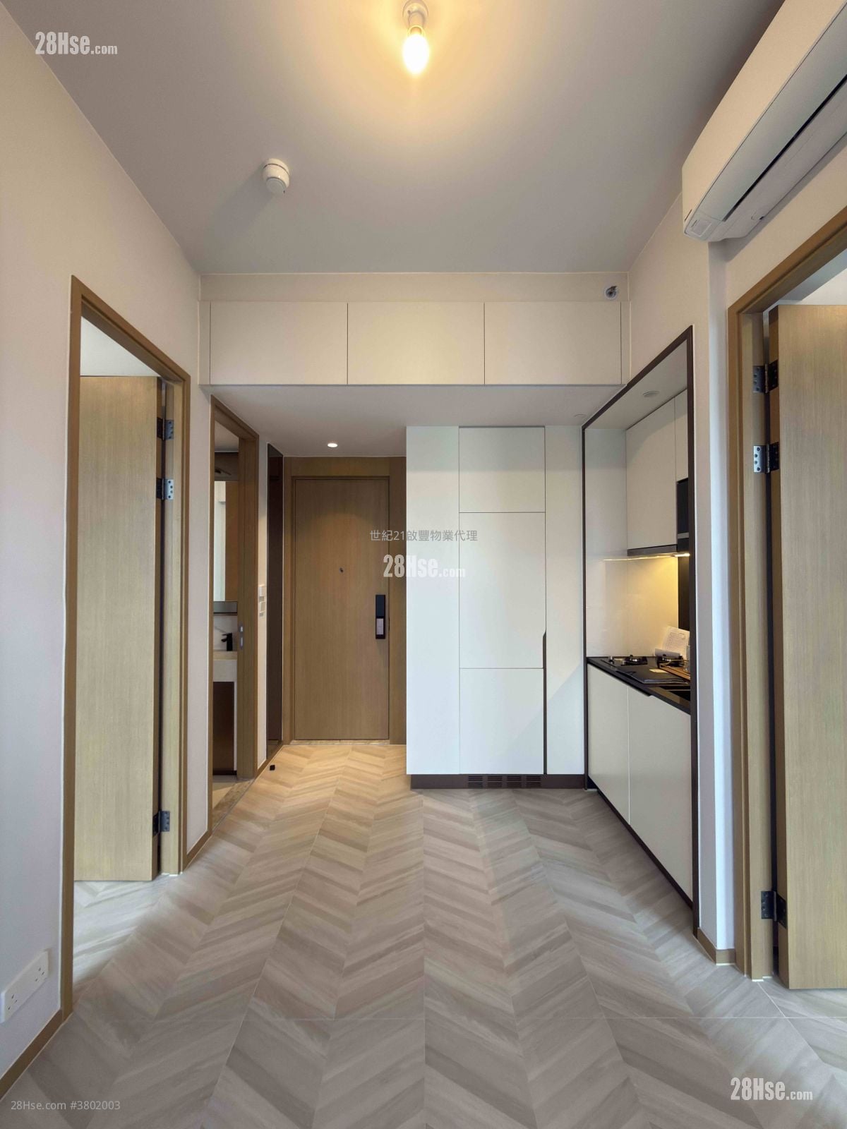 南首 租盘 2 房 , 1 浴室 342 平方尺