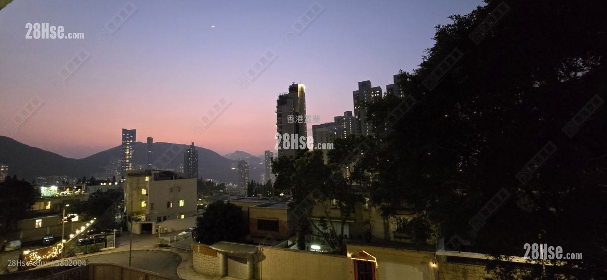 Wing On Towers Sell 3 Bedrooms , 3 Bathrooms 1,260 ft²