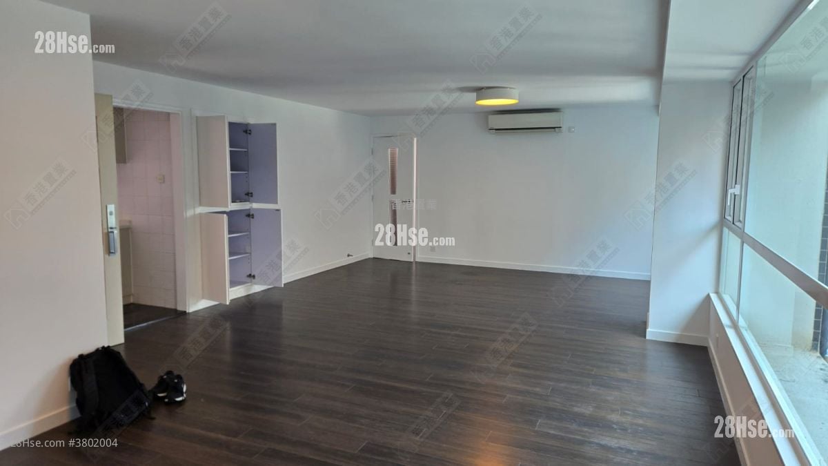 Wing On Towers Sell 3 Bedrooms , 3 Bathrooms 1,260 ft²