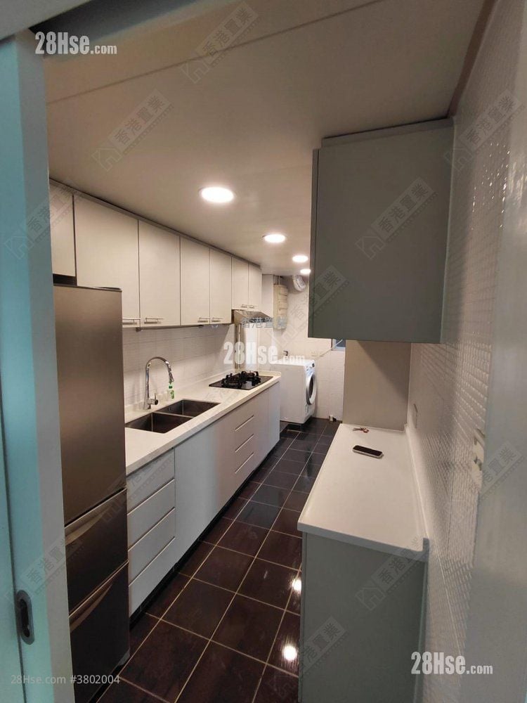 Wing On Towers Sell 3 Bedrooms , 3 Bathrooms 1,260 ft²