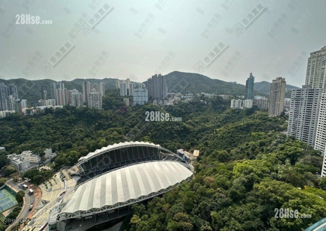 Beverly Hill Sell 4 Bedrooms , 3 Bathrooms 1,334 ft²