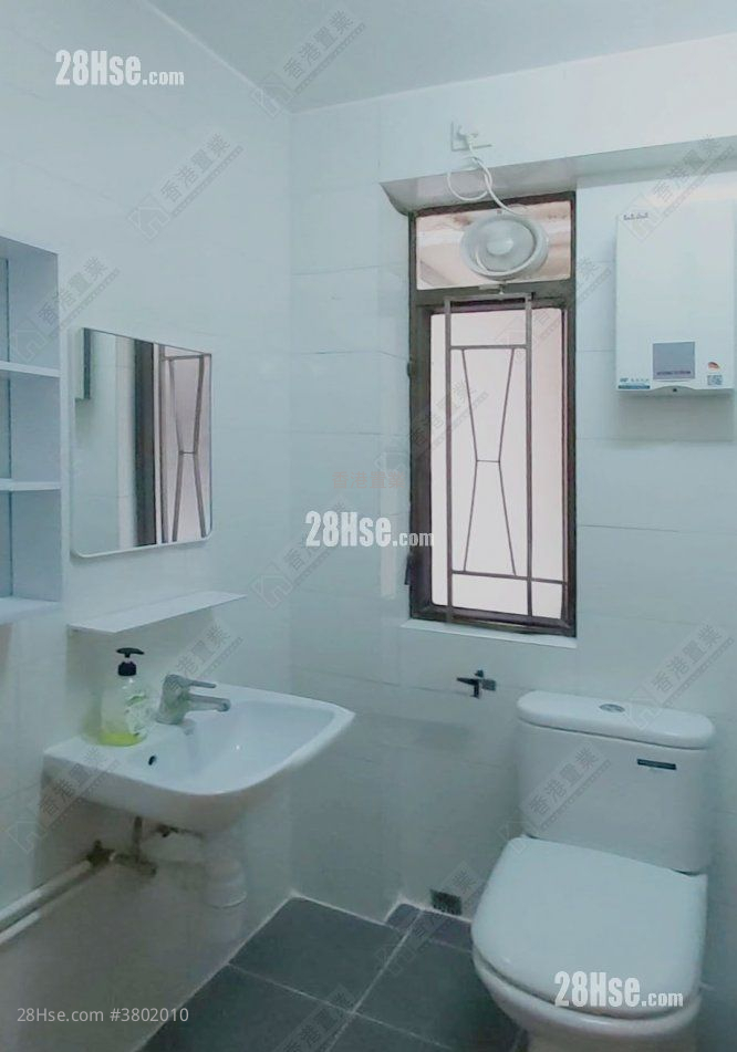 Pokfulam Gardens Rental 2 Bedrooms , 1 Bathroom 466 ft²