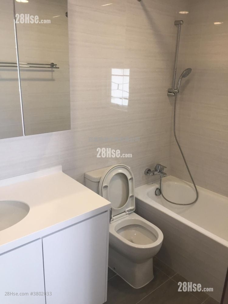 Whampoa Garden Sell 3 Bedrooms , 2 Bathrooms 761 ft²
