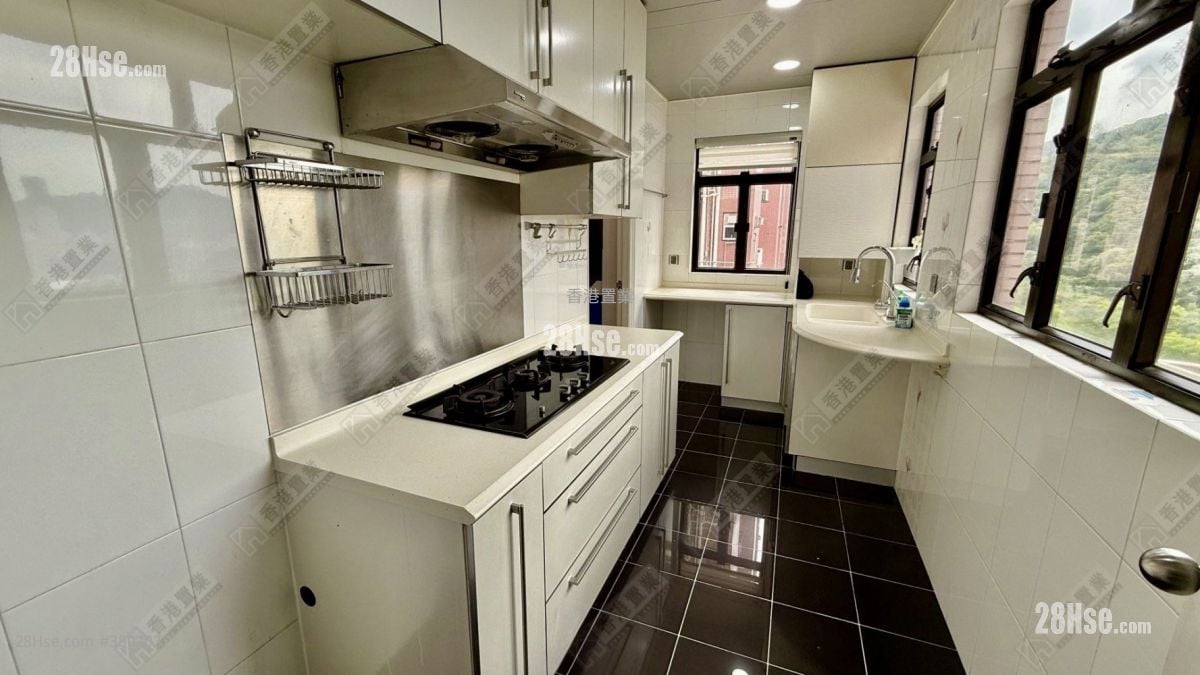 云景台 售盘 3 房 , 3 浴室 1,065 平方尺