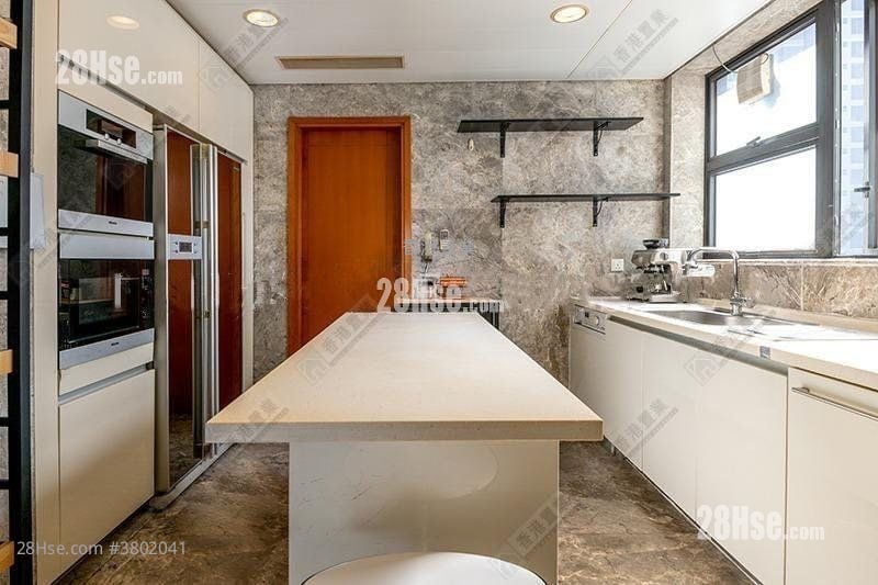 Residence Bel-Air Sell 3 Bedrooms , 3 Bathrooms 1,340 ft²