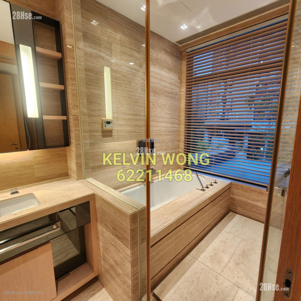 星堤 售盘 3 房 , 3 浴室 2,586 平方尺