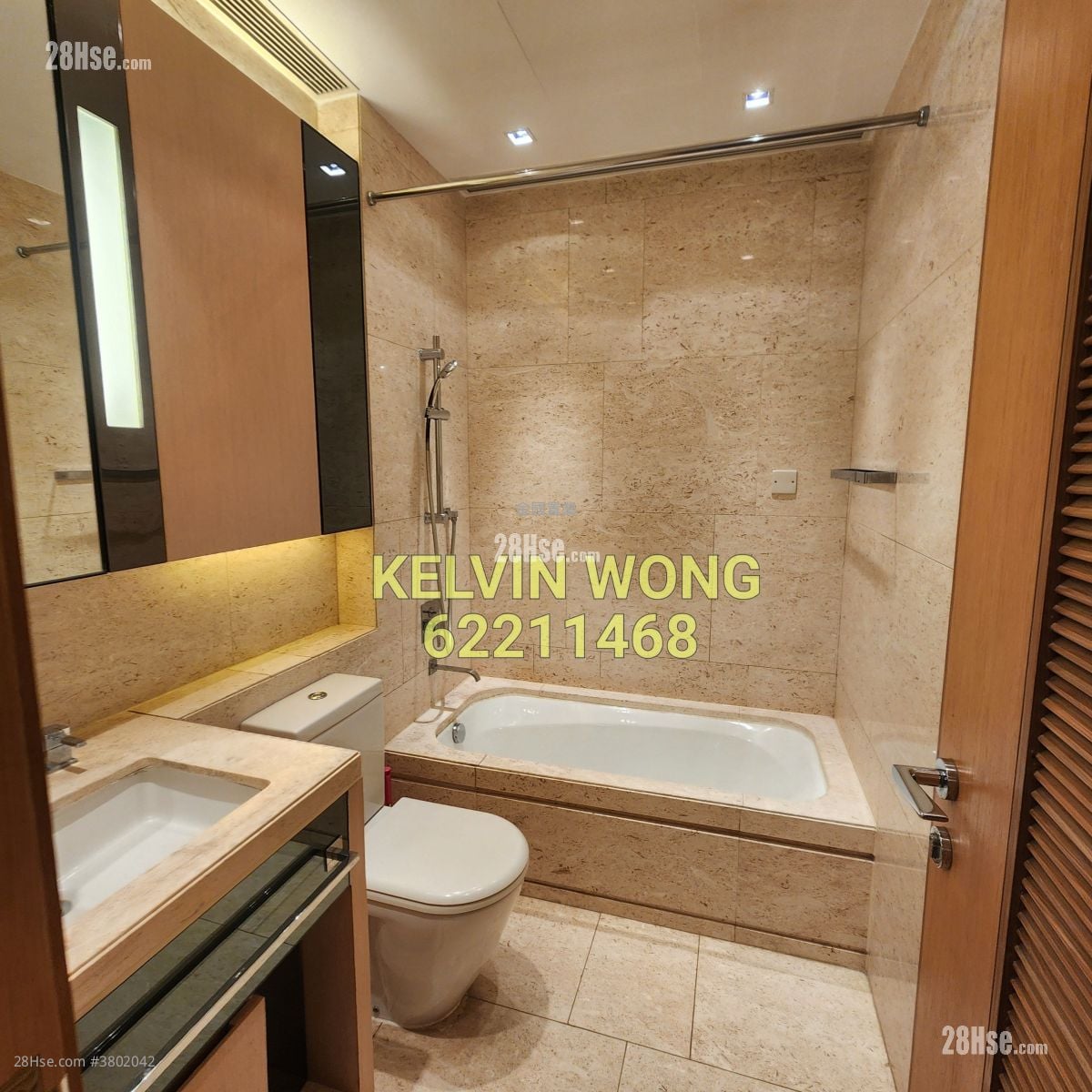 星堤 售盘 3 房 , 3 浴室 2,586 平方尺