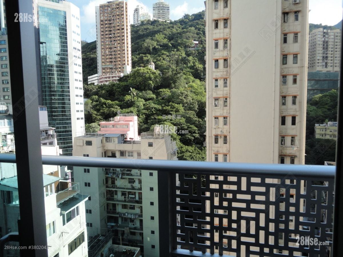 J Residence Sell 2 Bedrooms , 1 Bathroom 608 ft²