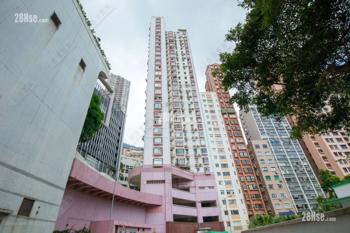 锦翠园 售盘 3 房 1,004 平方尺