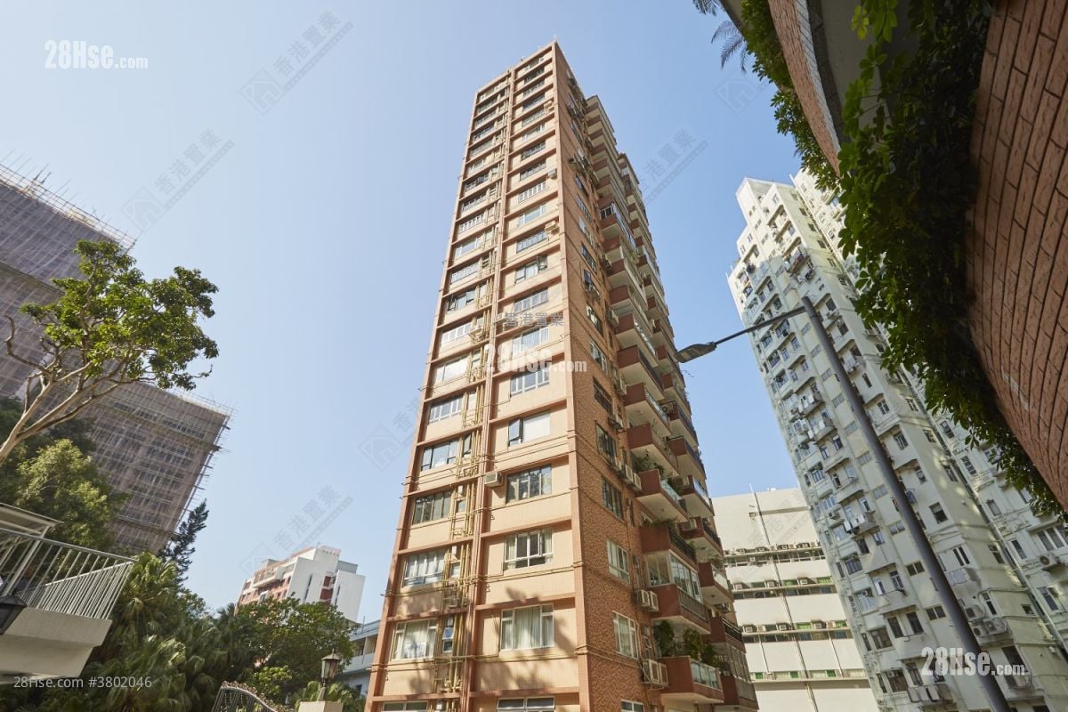 精致园 售盘 3 房 , 3 浴室 1,465 平方尺