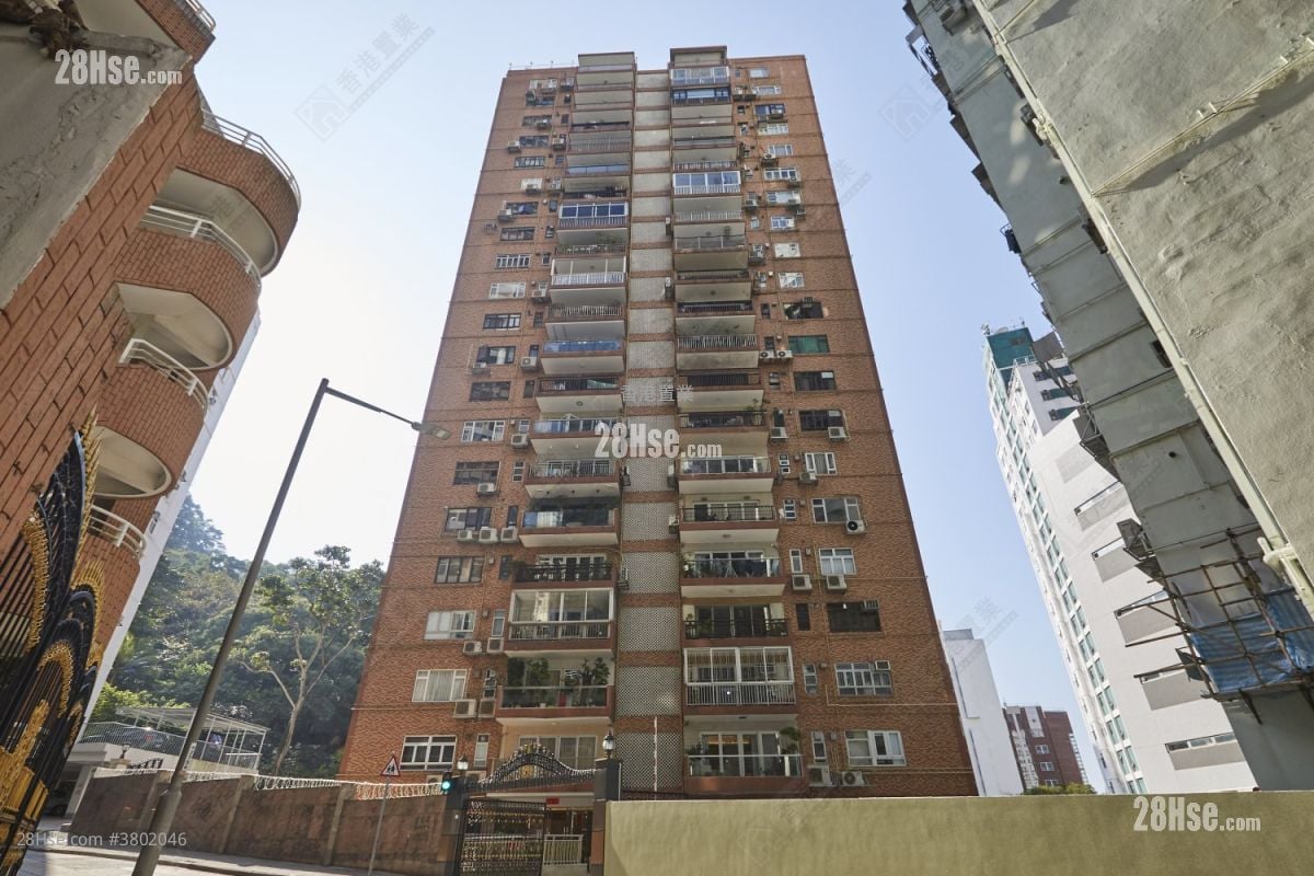 精致园 售盘 3 房 , 3 浴室 1,465 平方尺